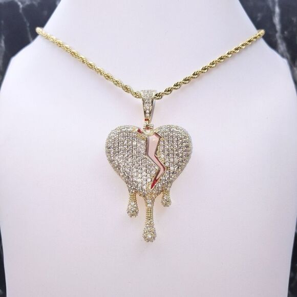 18"Rope Chain + 14K Gold Finish Teardrop H… - Picture 7 of 11
